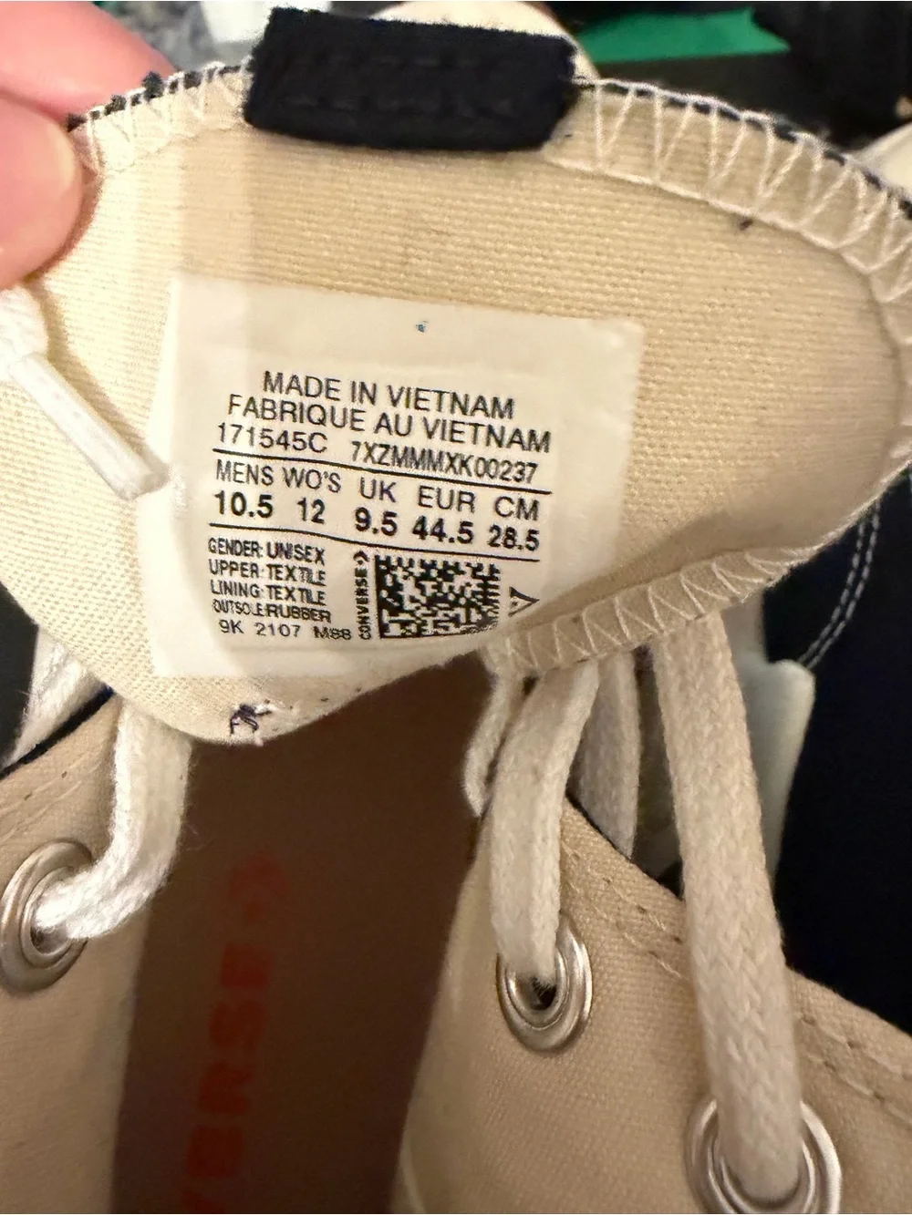 Converse these shoes